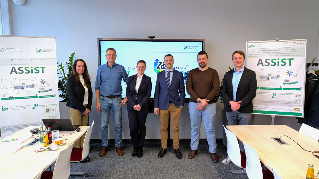 Gruppenbild mit den anwesenden Projektteilnehmern